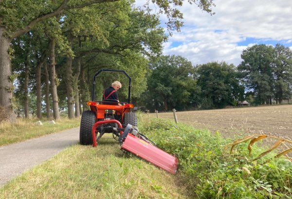 Majar verstekklepelmaaier / armklepelmaaier