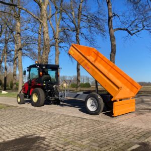 MW MACHINES KIPPERS MET VASTE BAK